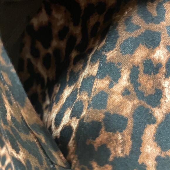 Joan Rivers Women's 14 Brown Animal Print Cotton Stretch Trucker Style Jacket - Picture 5 of 8